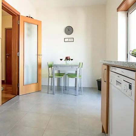 Photo House - Bairro Calmo No Centro De Apartman *