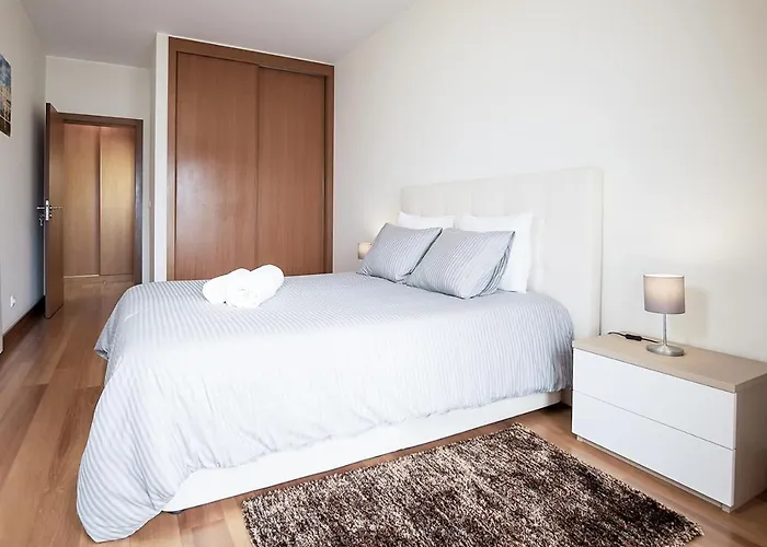 Photo House - Bairro Calmo No Centro De